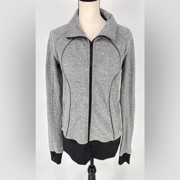 Lululemon Women's Size 8 Herringbone Grey Full Zip Athletic‎ Asana Jacket - Picture 1 of 10